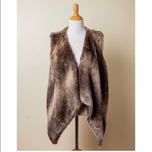 Knitwear faux vest